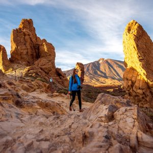 Female traveler in Teide park